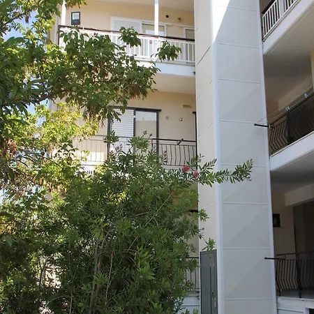 Geromichalos 2* Paralia Skotinis