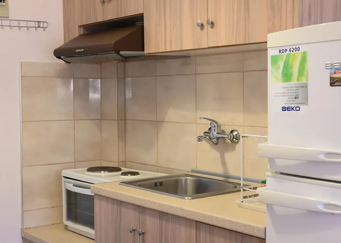 Geromichalos Ξενοδοχείο με διαμερίσματα 3*