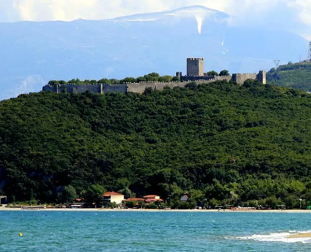 Ξενοδοχείο με διαμερίσματα Geromichalos