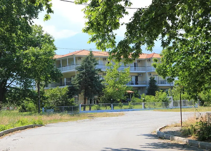 Geromichalos Ξενοδοχείο με διαμερίσματα 3*